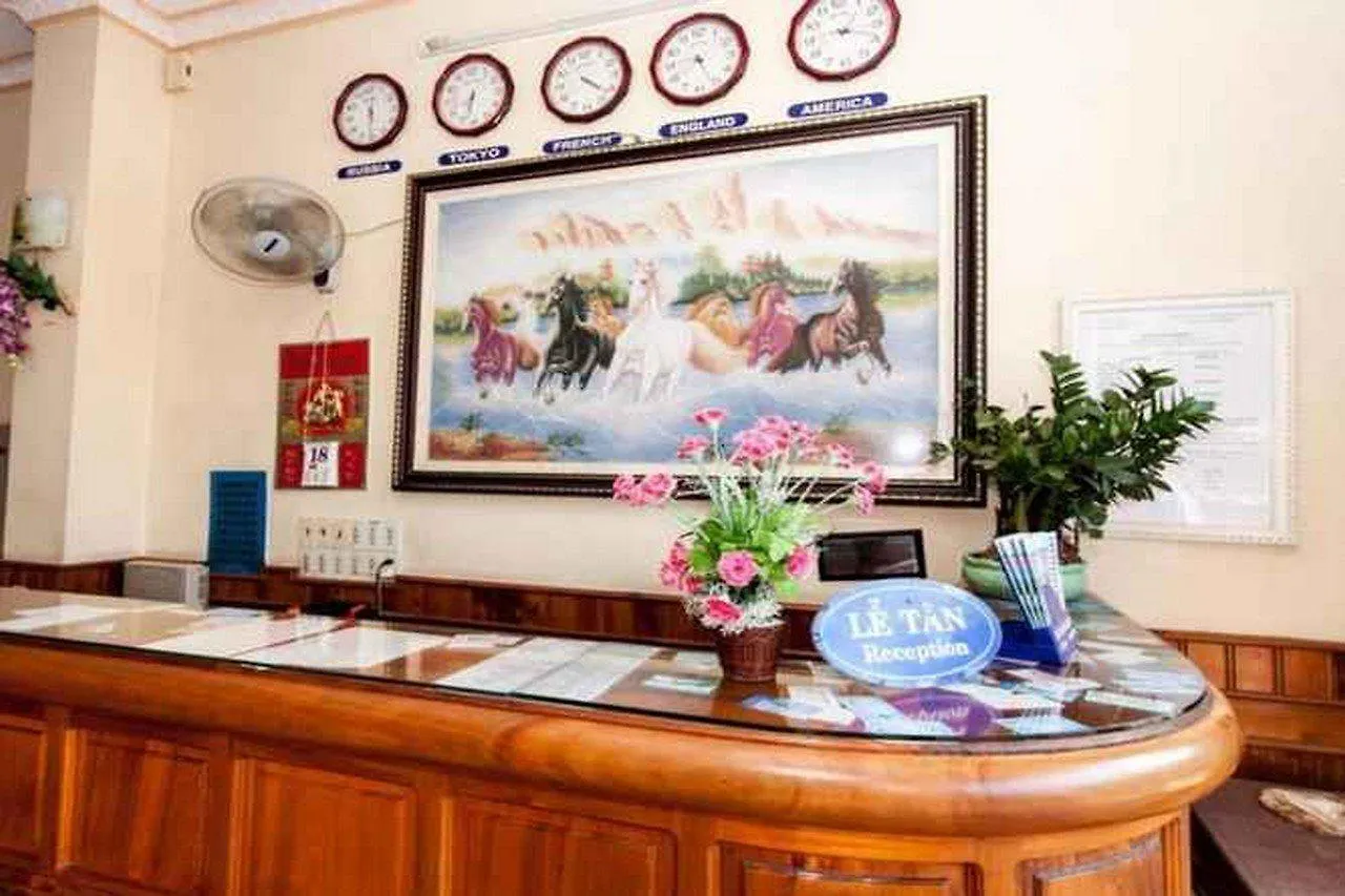 Hoang Son Hotel Нячанг